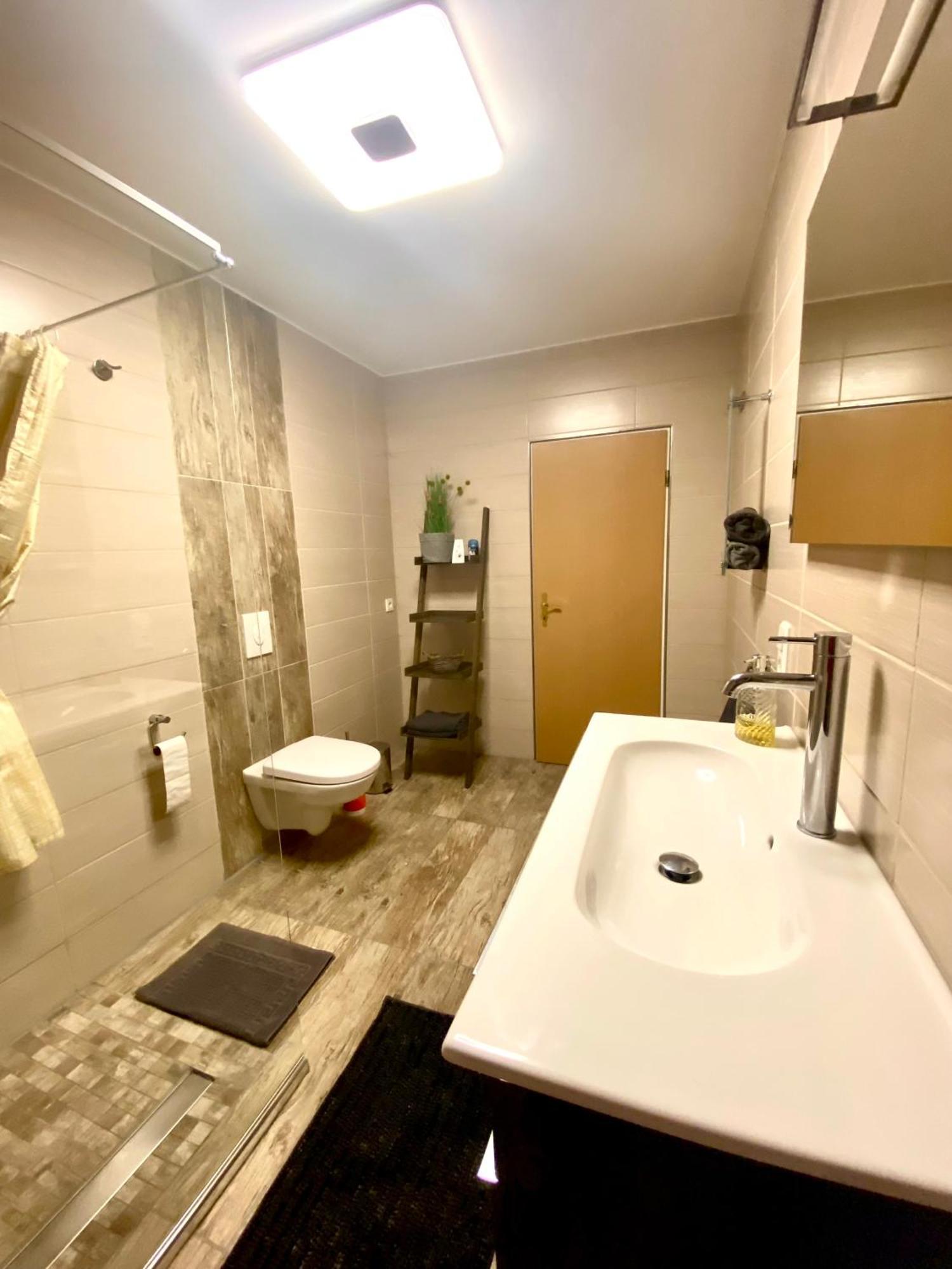 Ferienwohnung Zum Koenig 布雷姆 外观 照片